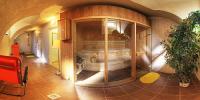 Ogród Hotelu Omnibusz leżącego blisko Stadionu im. Floriana Alberta w Budapeszcie