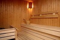 Hotel Novotel Danube poleca gościom skorzystanie saly fitness oraz sauny